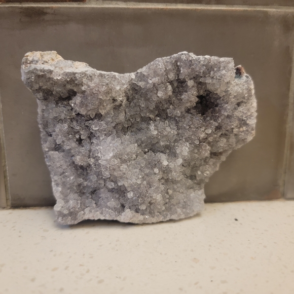 Gray Crystal - Picture 2 of 4